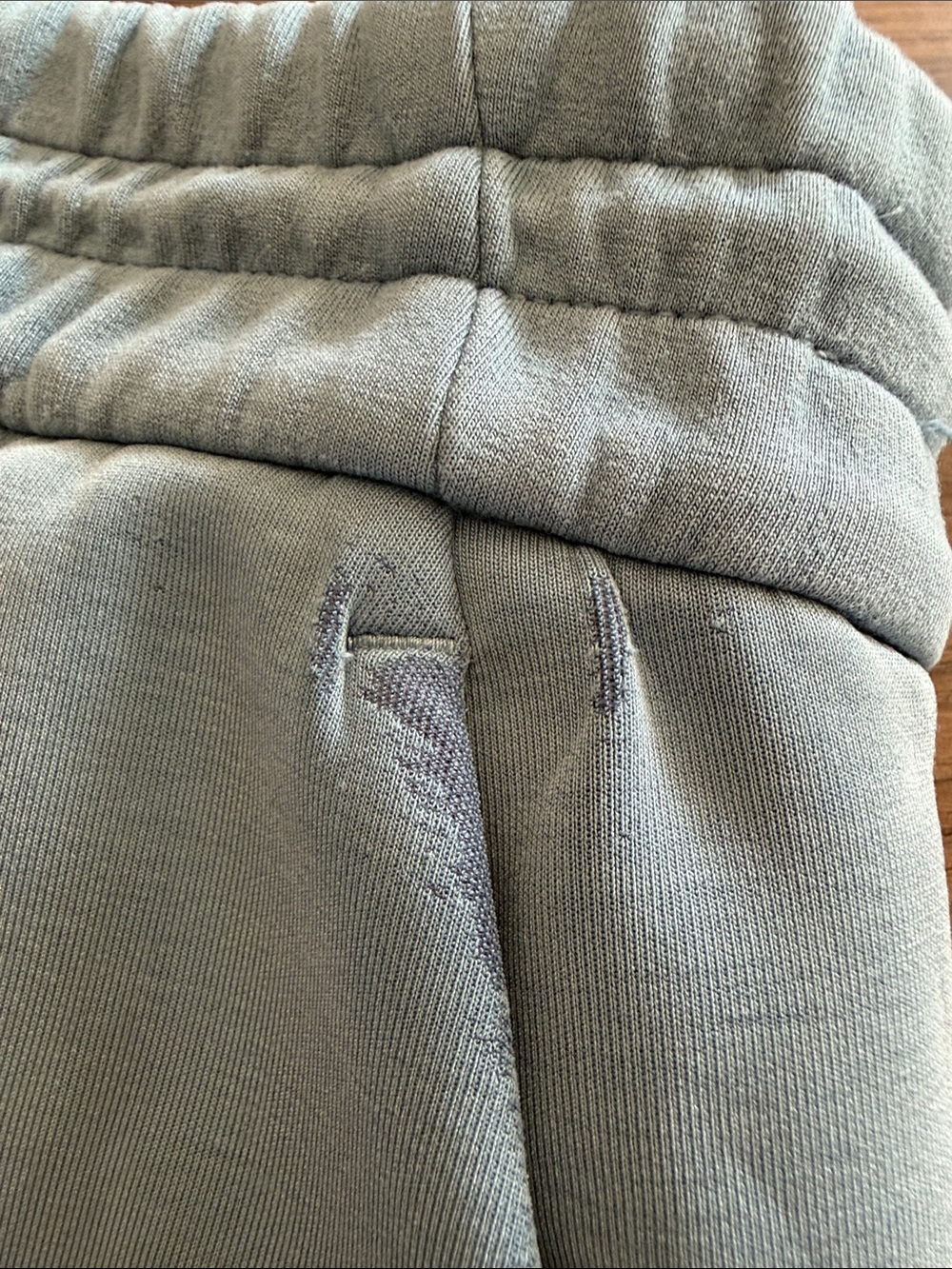 Lululemon Women's 10 Blue Shorts - Picture 10 of 12